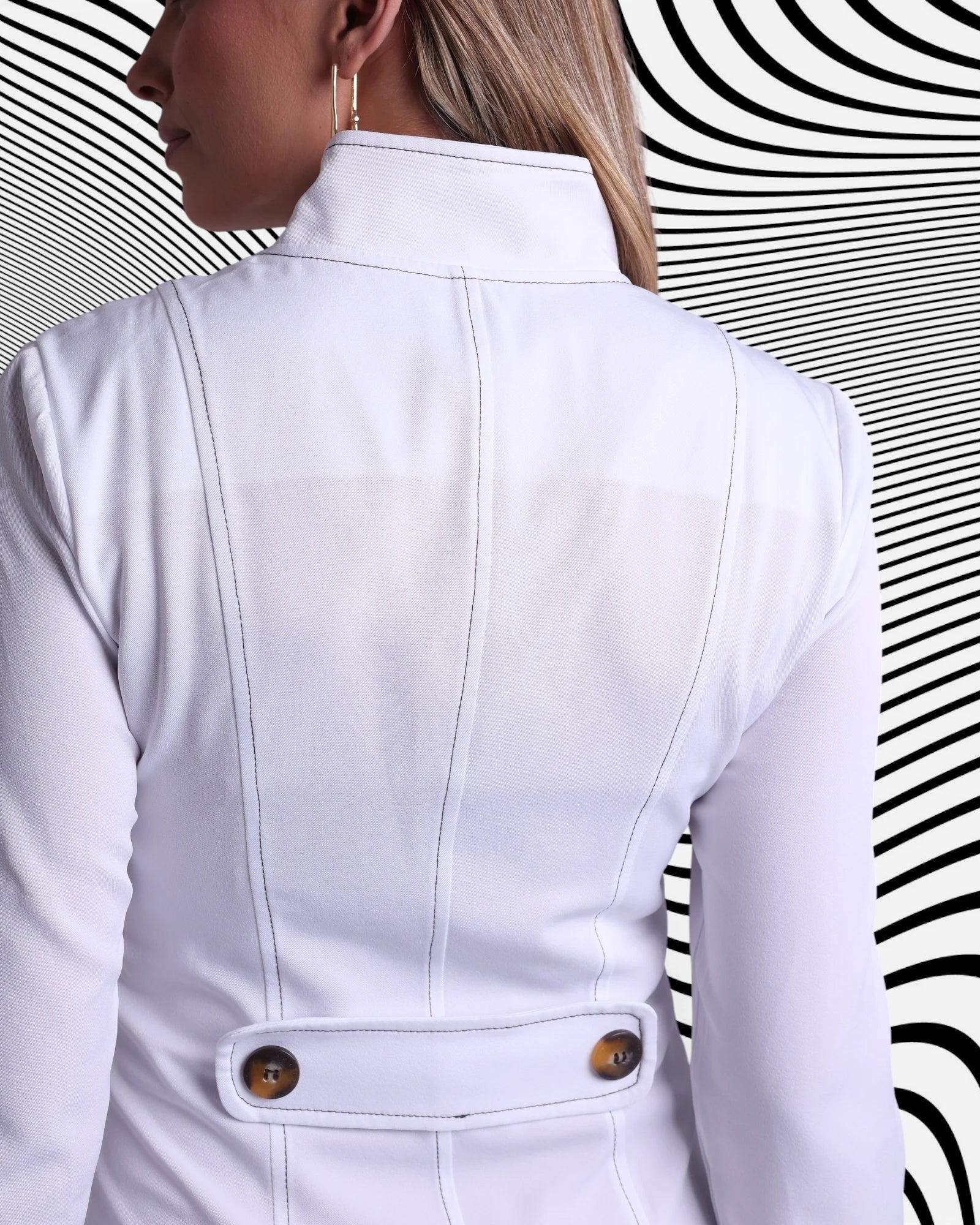 Jaleco Paola I Branco + Café - HOLI