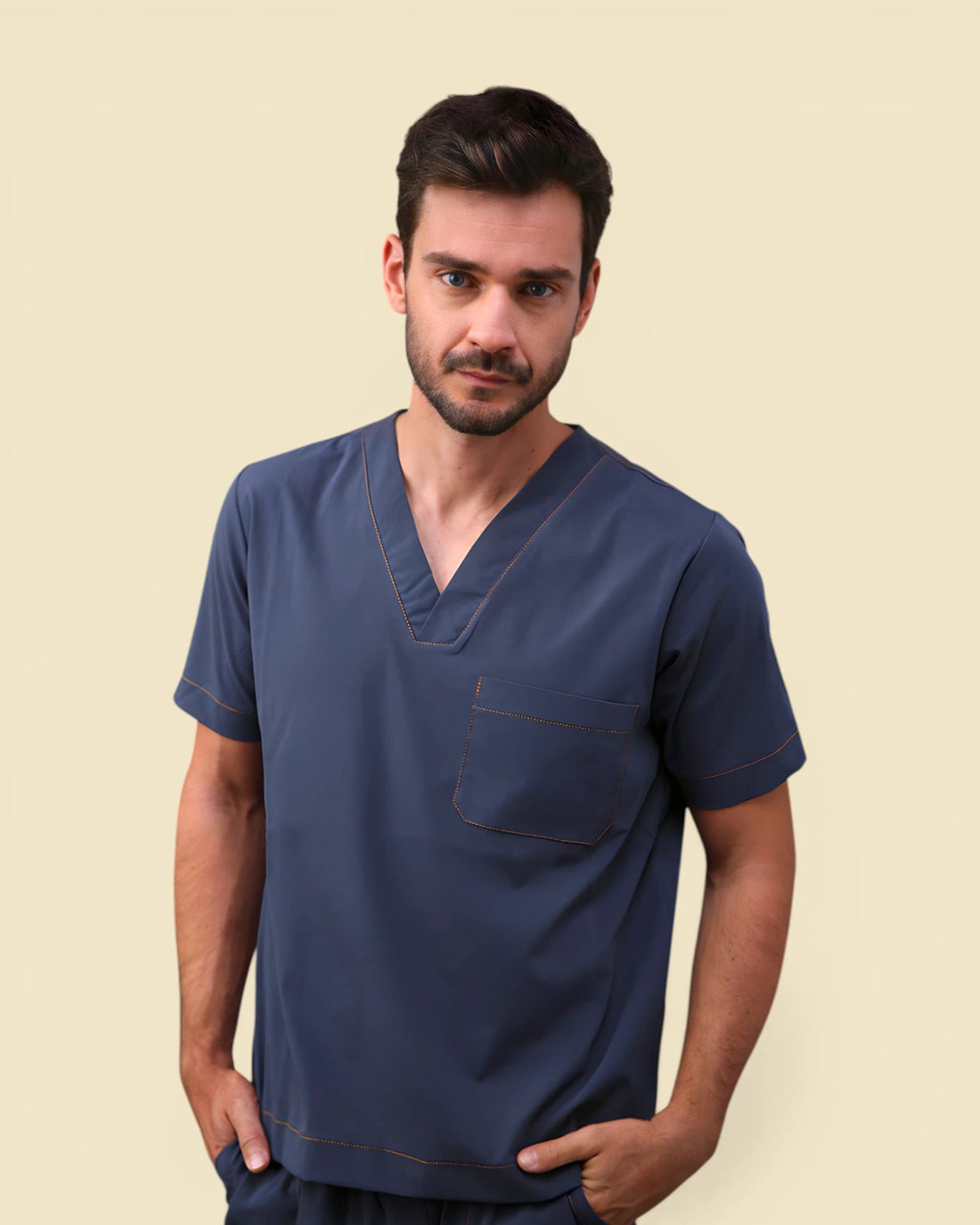 Scrub [M] Slim I Azul Denin + Caramelo